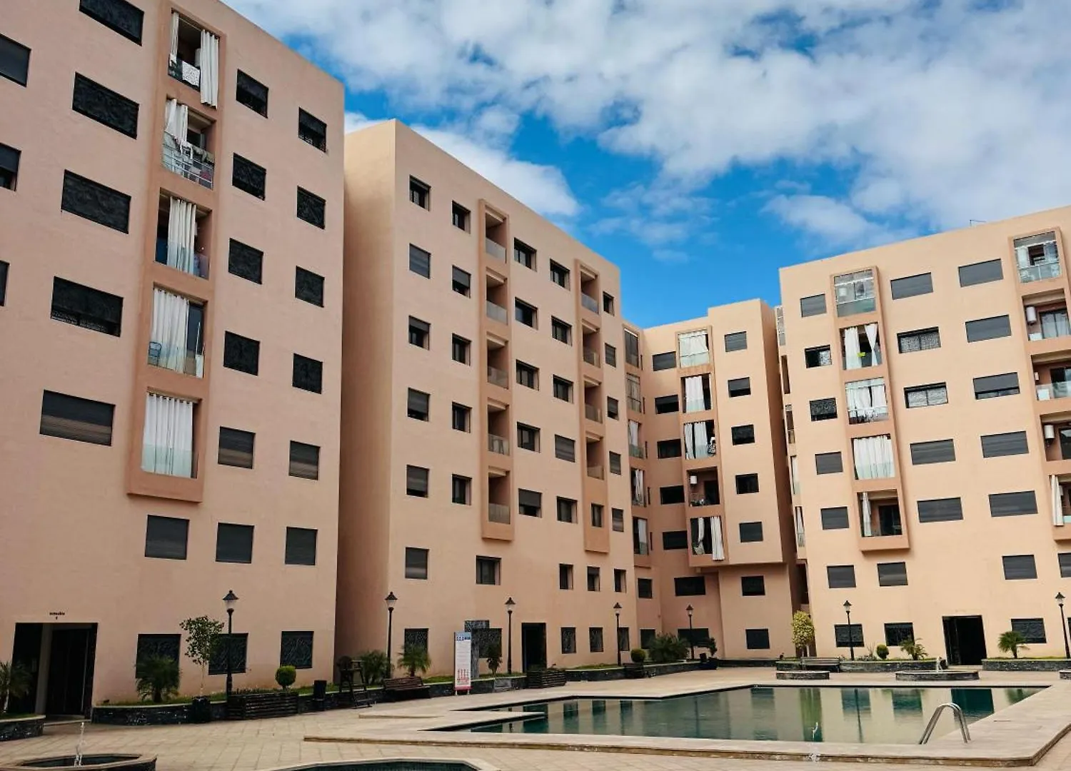 Appart De Luxe Family & Piscine Pres De Gueliz Marrakesh 0*,  Morocco